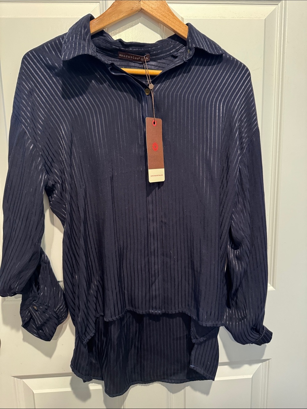 XCVI Women's Black Long-Sleeve Collared Blouse